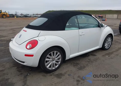 2010 Volkswagen New Beetle 2.5L z USA, uszkodzony, nr VIN 3VWRG3AL9AM006727